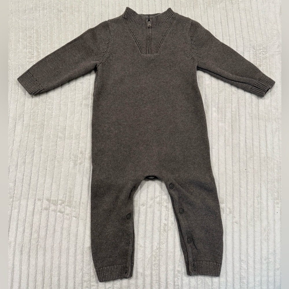 Gap cozy Brown Knit Sweater One Piece size 18-24 Months